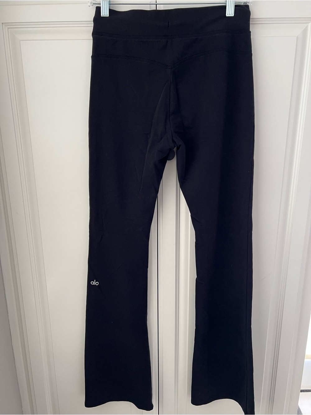Alo Sway Bootcut Sweatpant- new - Picture 4 of 6